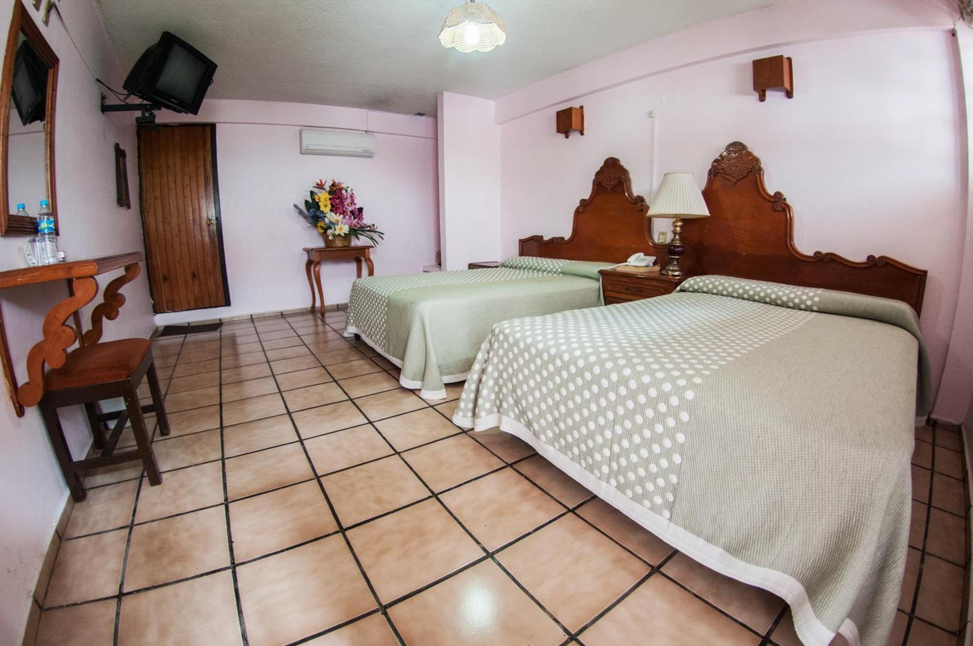 Hotel Michelle San Andrés Tuxtla Exterior photo