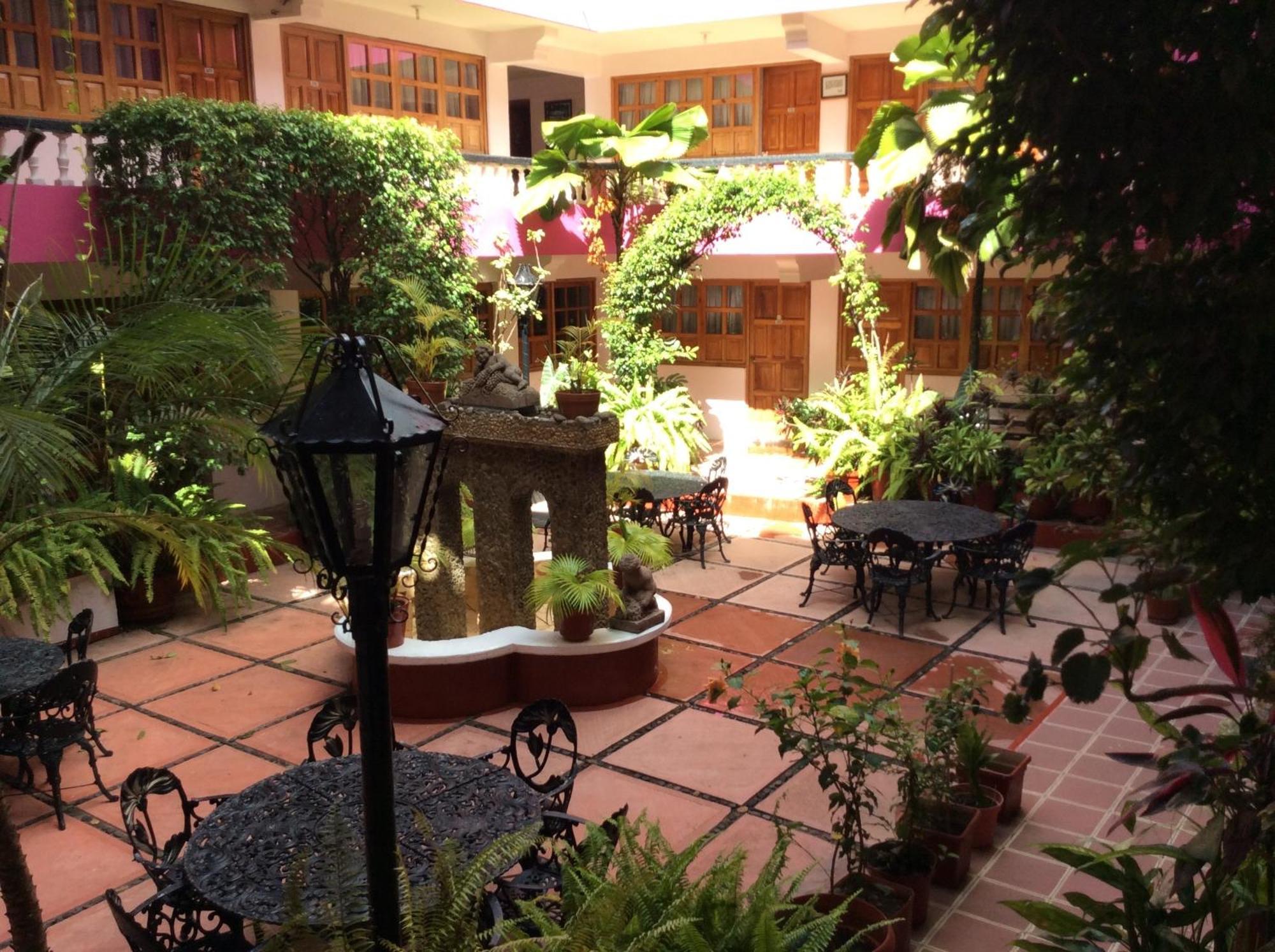 Hotel Michelle San Andrés Tuxtla Exterior photo